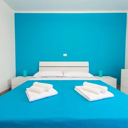Apartment Blue Sky *