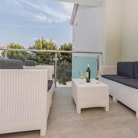 Apartment Blue Sky Rogoznica (Sibenik-Knin)