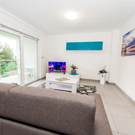 Blue Sky Apartment Rogoznica (Sibenik-Knin)
