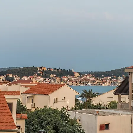 Blue Sky * Rogoznica (Sibenik-Knin)